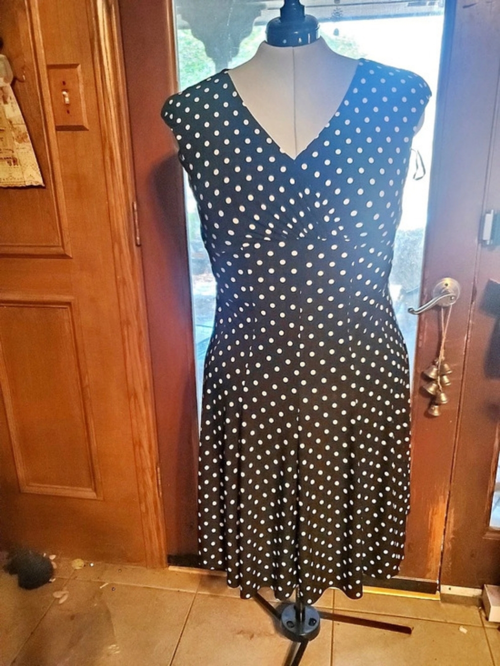 Women's Vneck Crossover Flare Polka Dot Midi Dress - Size 16